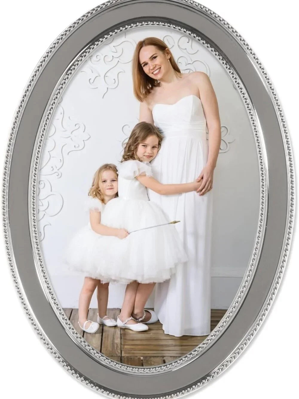 Elegant Silver Metal Oval Picture Frame - Bead Border, 4x6 Size, Home Decor